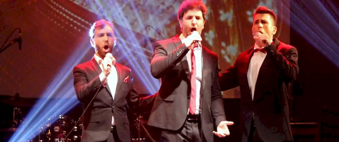 Música | Se presenta Héroe