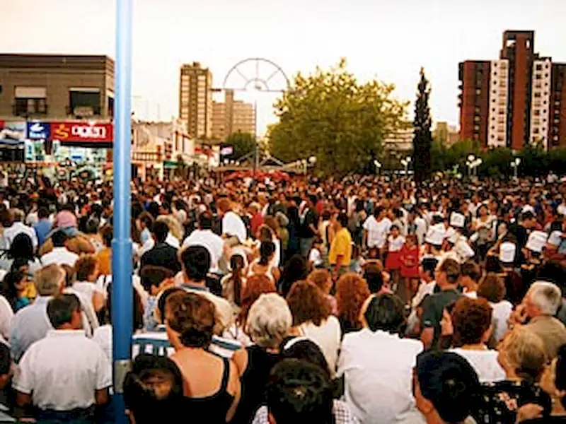 El año se va, los turistas se quedan | Miramarense