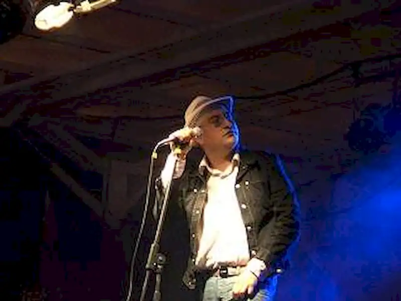 Leo calentó la noche de Miramar | Miramarense