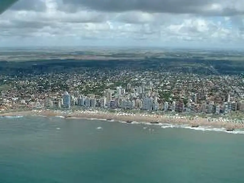 Ocupandose de la costa | Miramarense