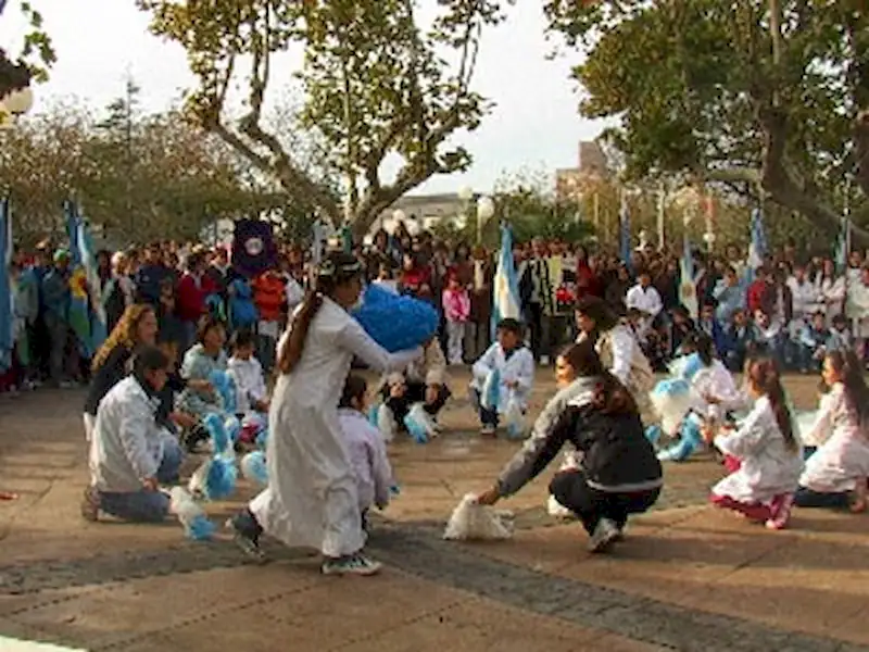 Turismo | 25 de Mayo en Miramar