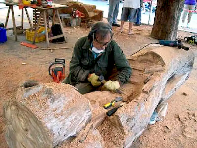 Tallas en Madera en Miramar | Miramarense