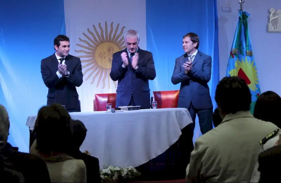 Local | Germán Di Cesare juró como Intendente