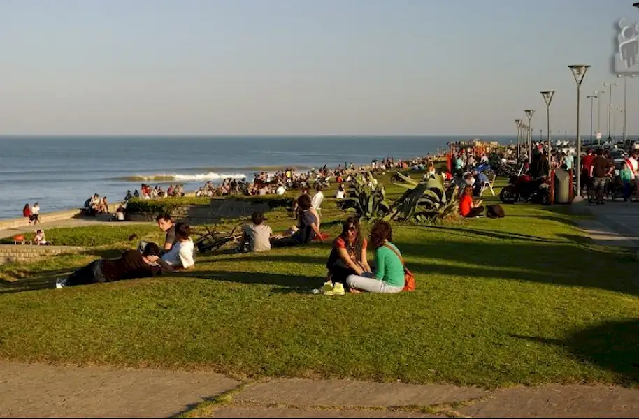 Gran presencia de turistas durante el fin de semana largo | Miramarense