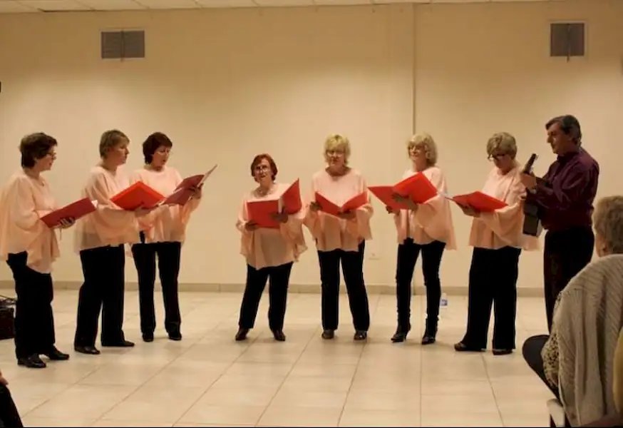 Local | Miramar festejó su aniversario Cantando