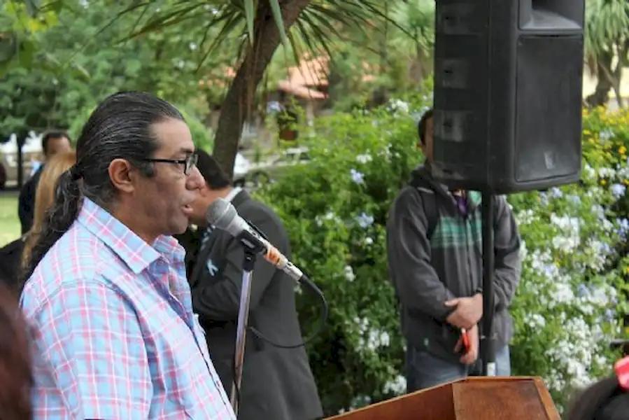 Local | Acto por el 2 de Abril